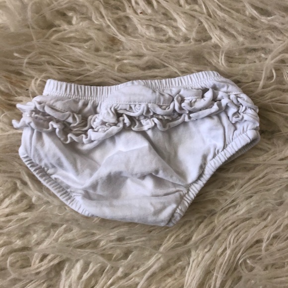 White Ruffle Bottom Bloomers - Picture 2 of 4